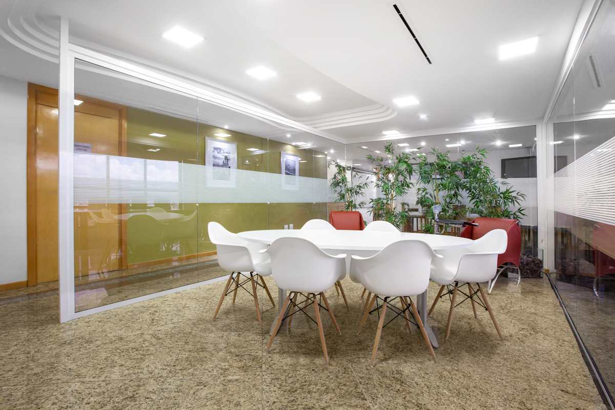 Centro Empresarial Jatoba Curitiba HQ (IWG) Centro Empresarial Jatoba Curitiba