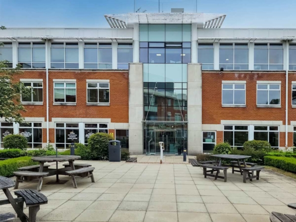 Chalfont Park House and Spaces IWG