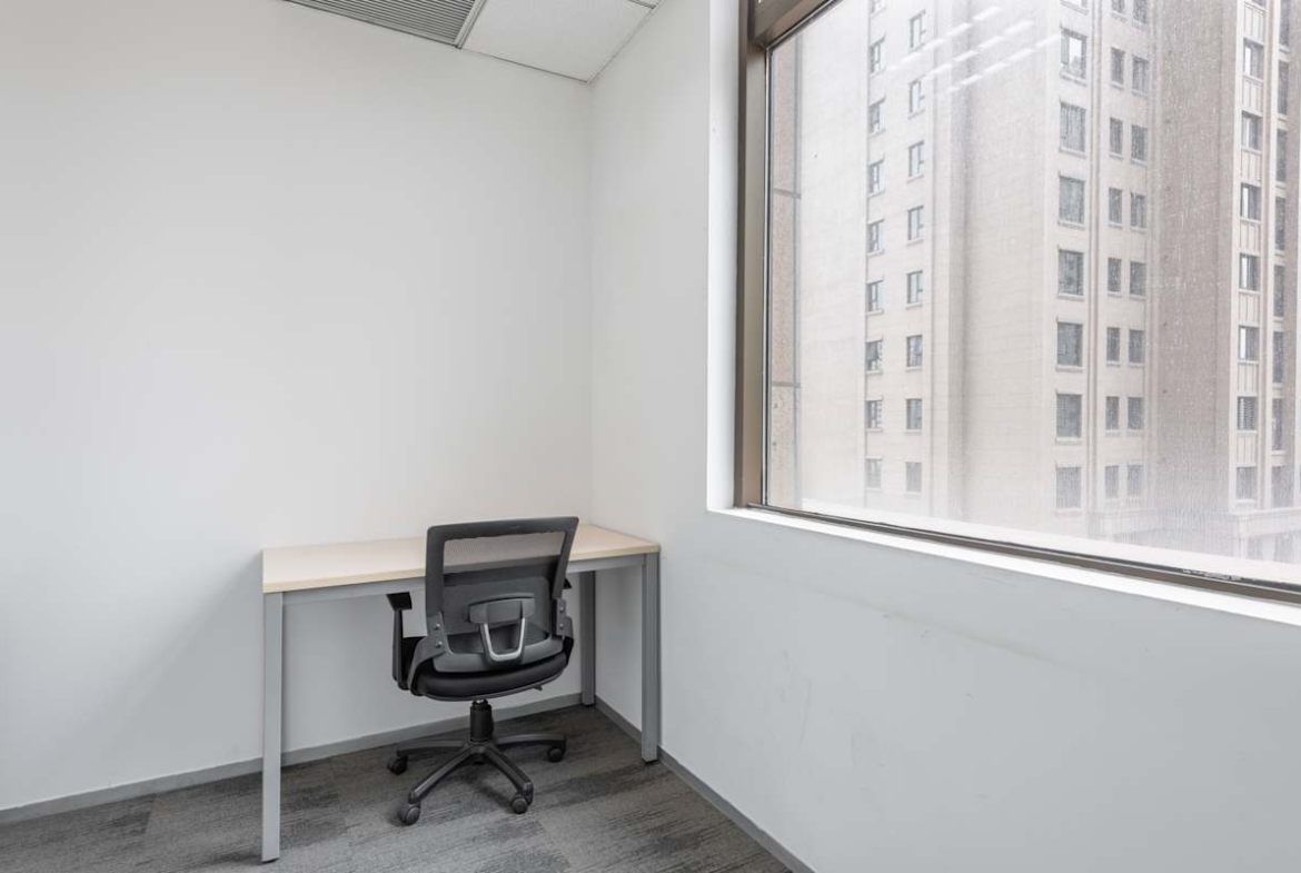 Regus (IWG) China Overseas Building Qingdao