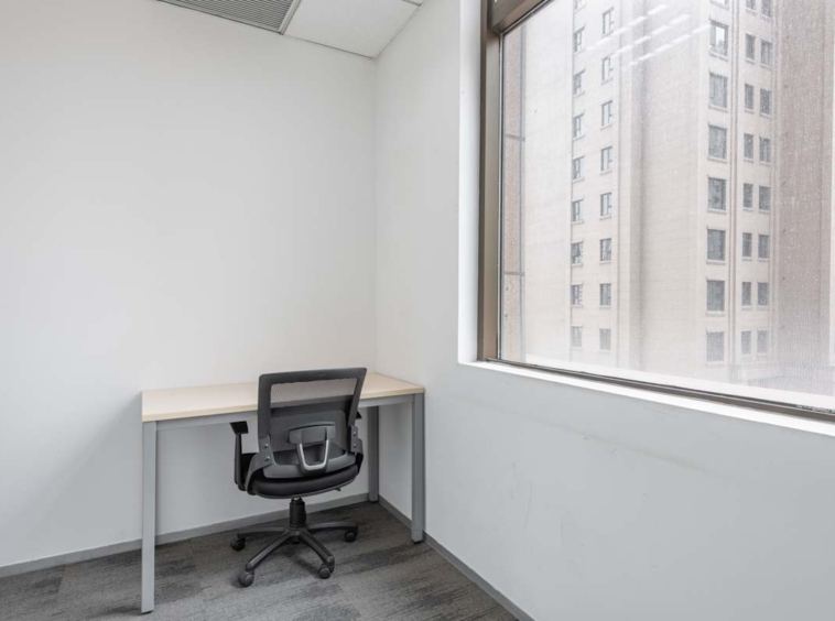 Regus (IWG) China Overseas Building Qingdao