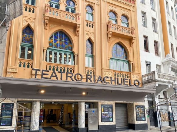 Spaces (IWG) Cinelândia Teatro Riachuelo Rio de Janeiro