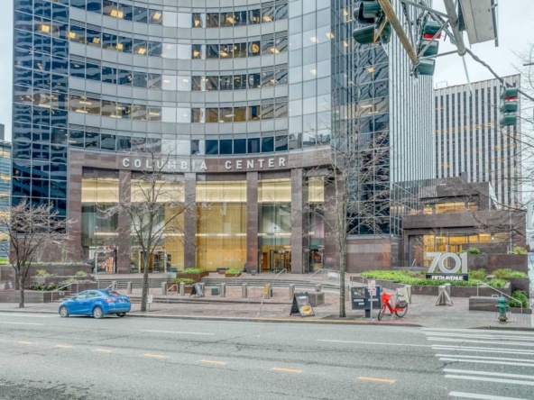 Regus Columbia Tower Office Space