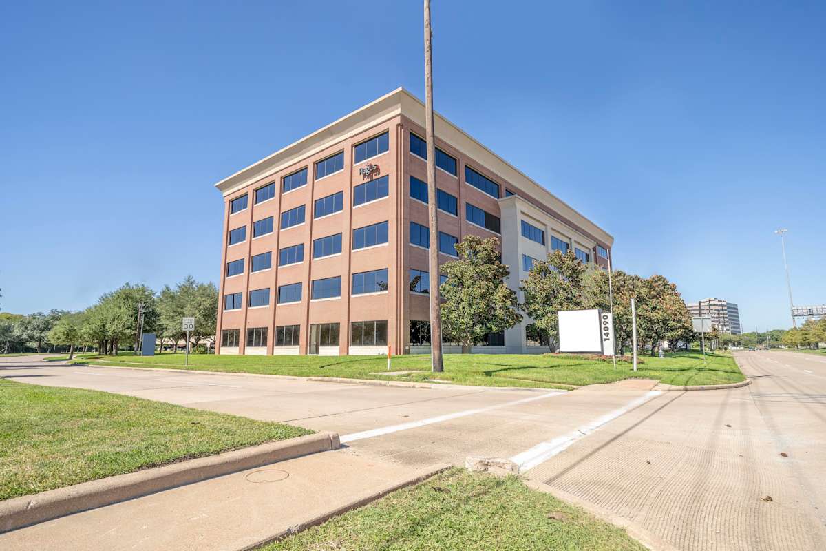 Commerce Green One Sugar Land Regus (IWG) Commerce Green One Sugar Land