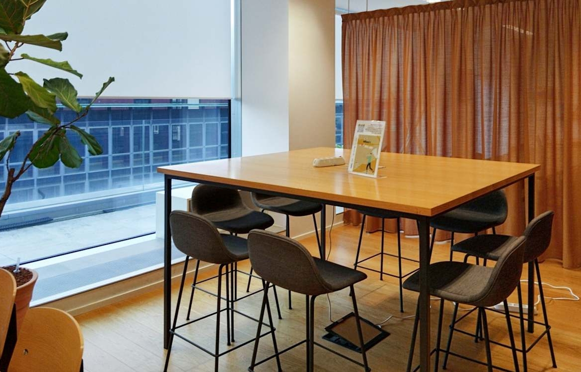 Spaces (IWG) Corso Europa 15 Milan