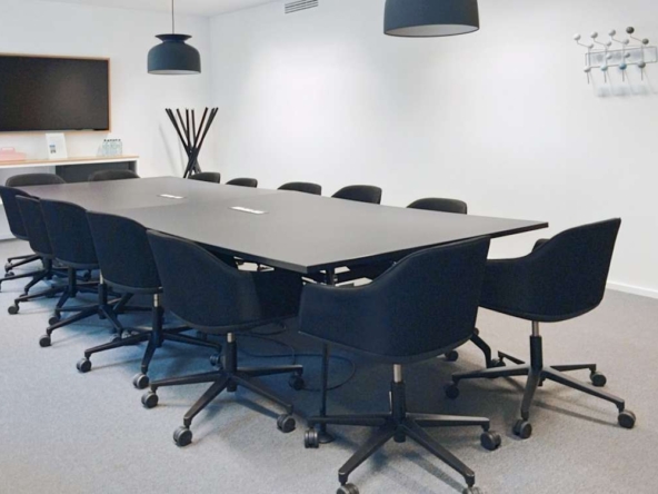 Spaces (IWG) Corso Europa 15 Milan