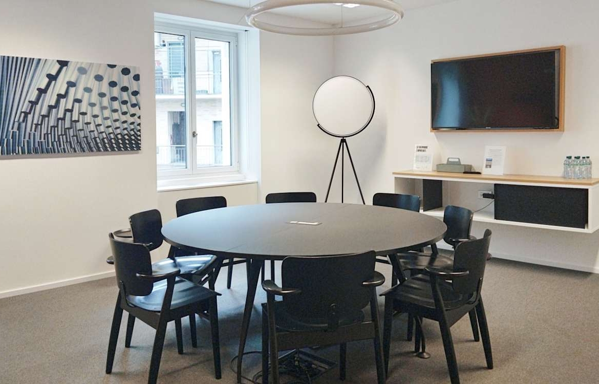 Spaces (IWG) Corso Europa 15 Milan