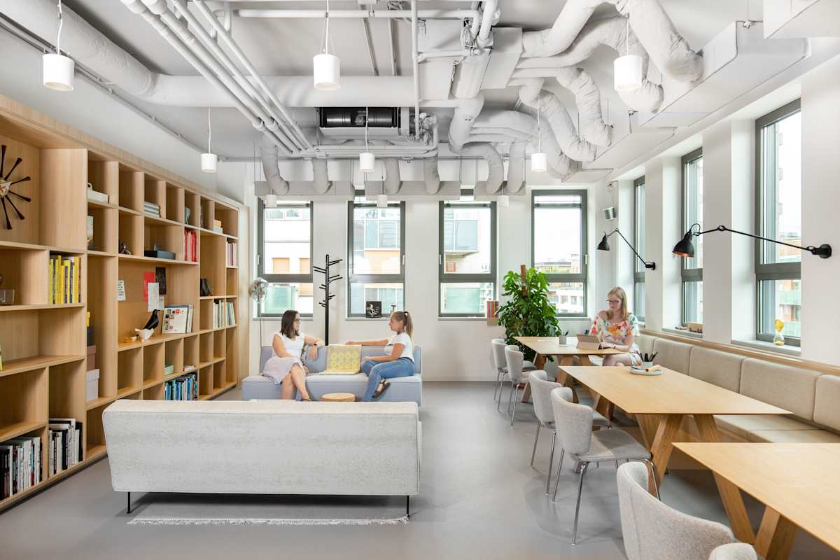 Spaces (IWG) Corvin Towers Budapest