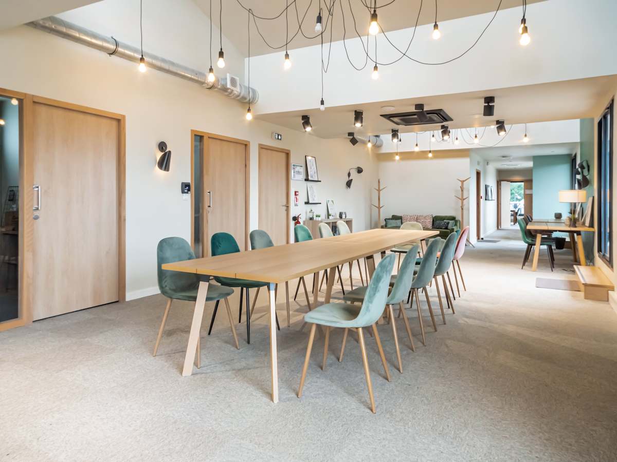 Regus (IWG) Cosywork Vernon