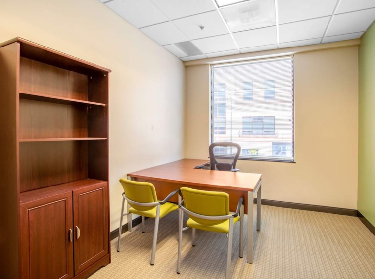 Regus (IWG) Country Club Plaza Kansas City