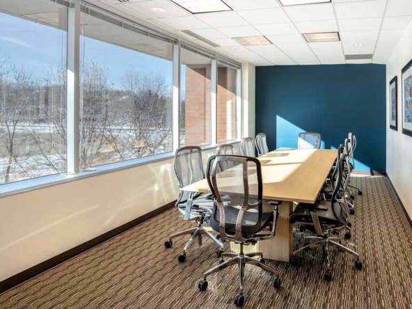 Regus (IWG) Crosstown Corporate Eden Prairie