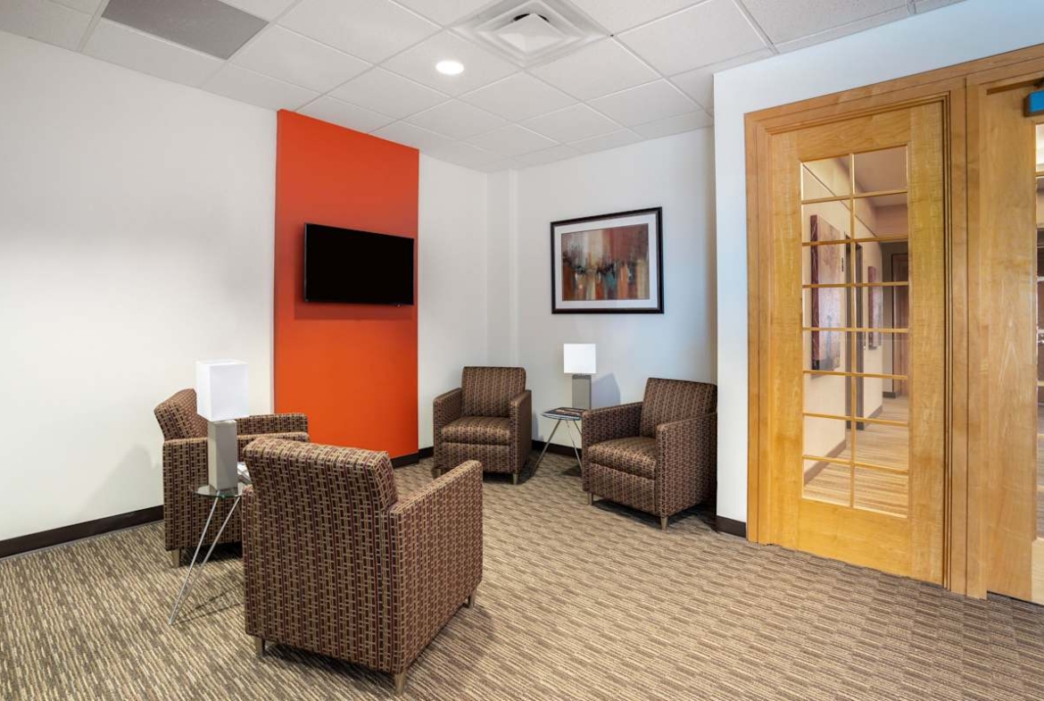 Regus (IWG) Crosstown Corporate Eden Prairie