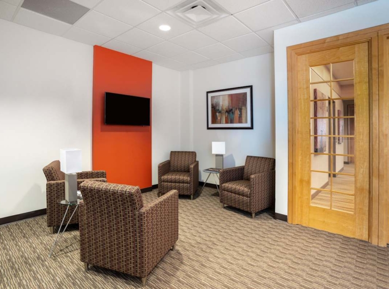 Regus (IWG) Crosstown Corporate Eden Prairie