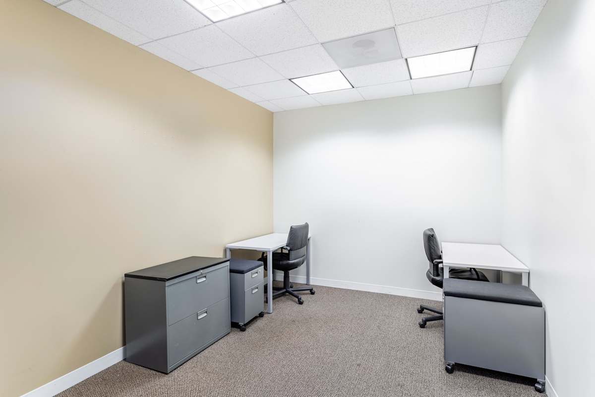 Regus (IWG) Crown Center Kansas City