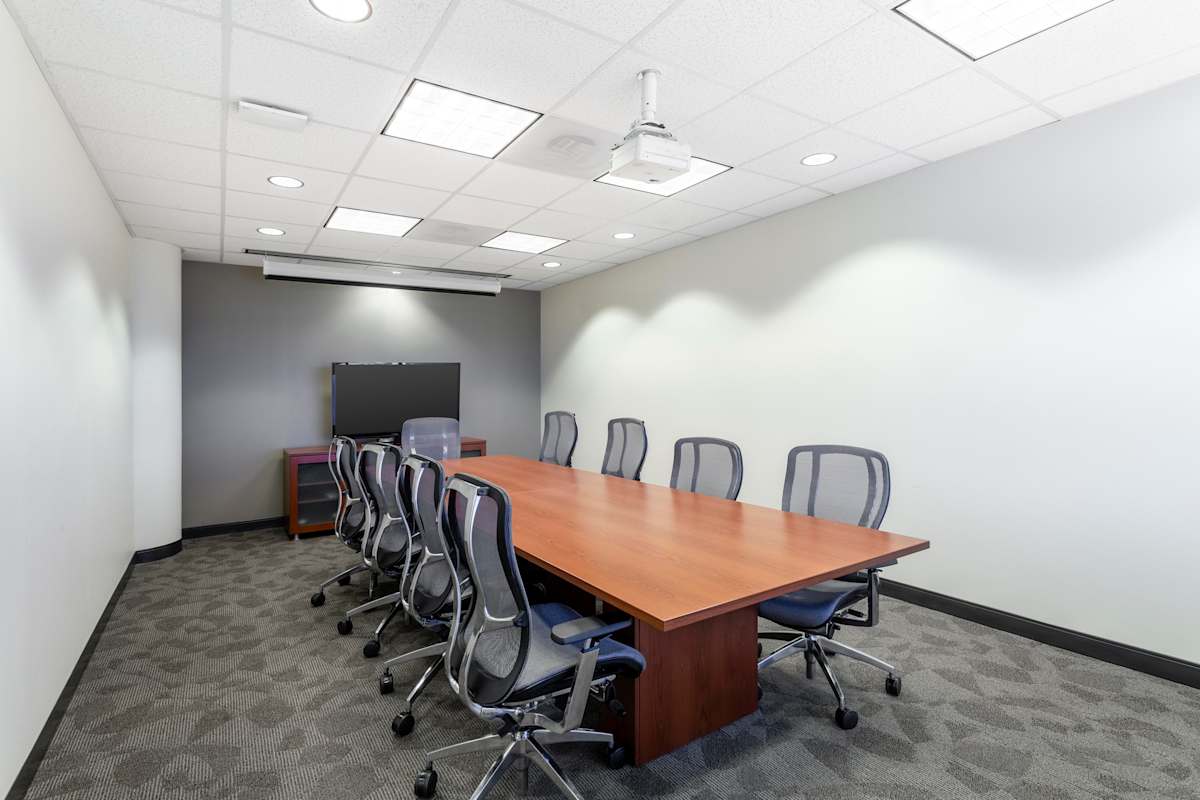 Regus (IWG) Crown Center Kansas City