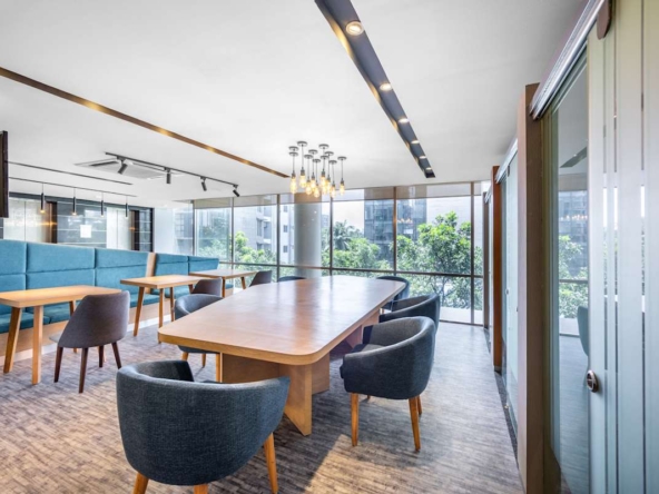 Regus (IWG) Crystal Palace Dhaka