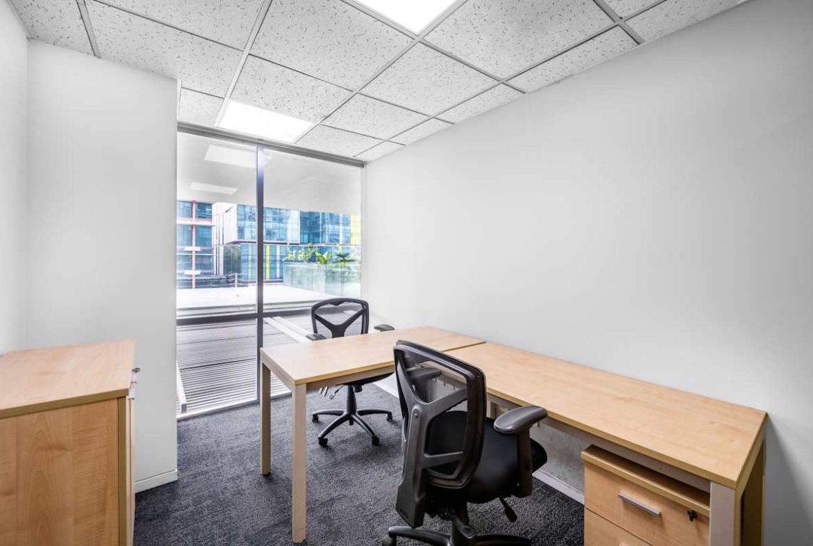 Regus (IWG) Crystal Palace Dhaka