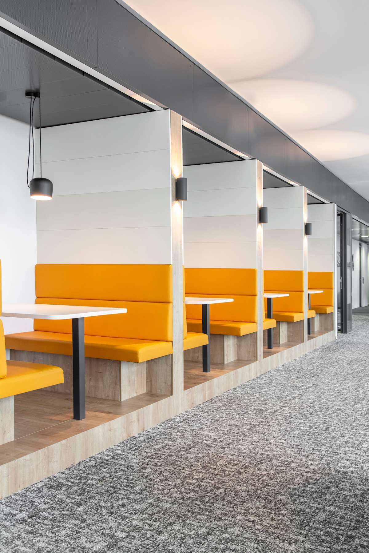 Regus (IWG) DC Tower Vienna