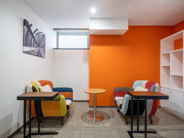 Open Office (IWG) Dai 3 Doi Building Osaka