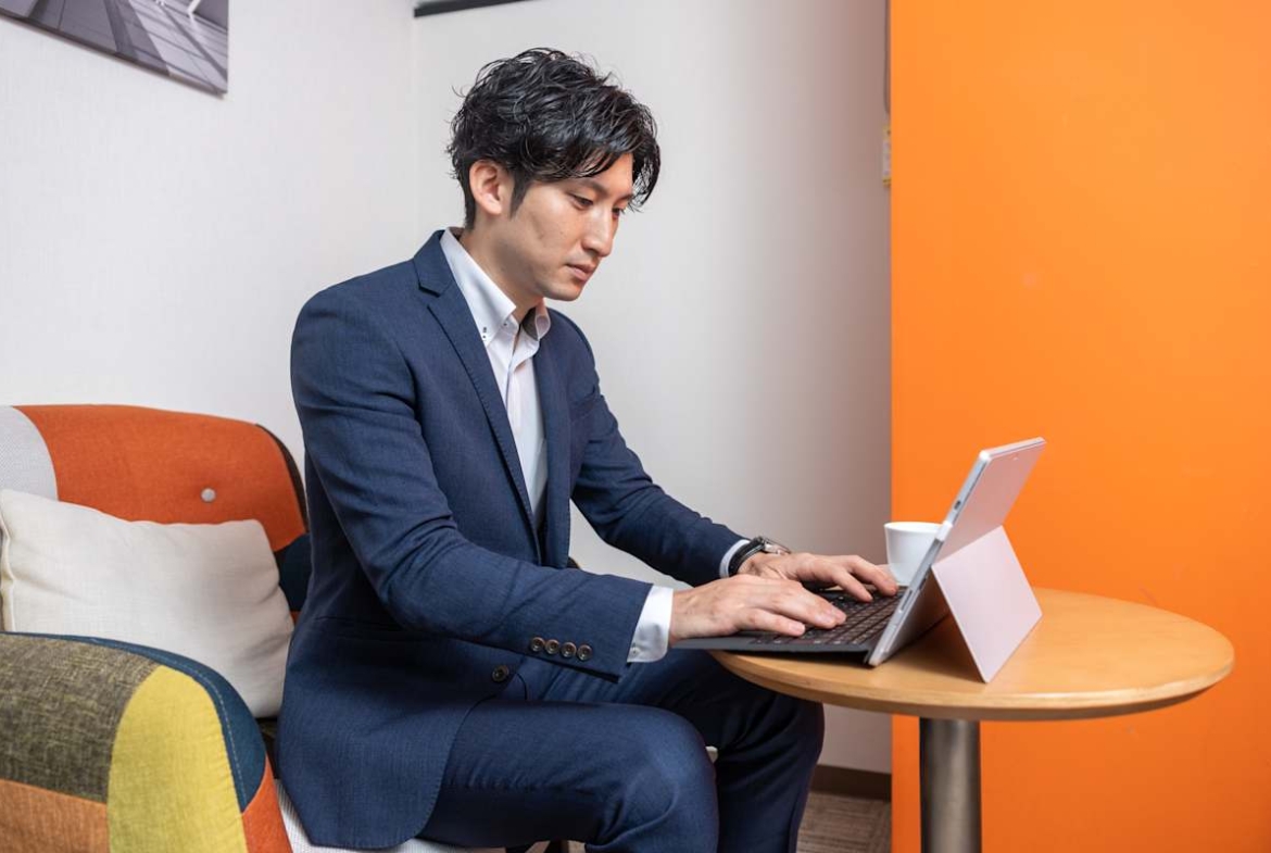 Open Office (IWG) Dai 3 Doi Building Osaka