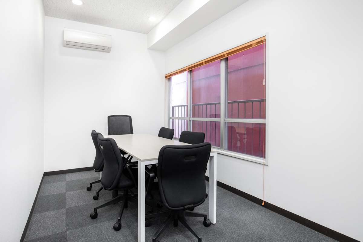 Open Office (IWG) Dai 3 Meiwa Building Tokyo