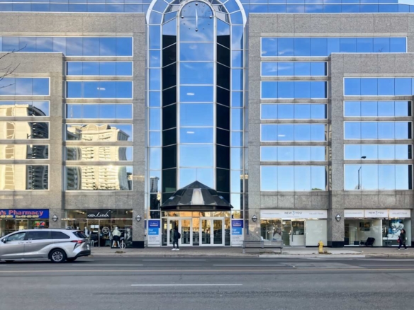 Regus (IWG) Davisville Centre Toronto