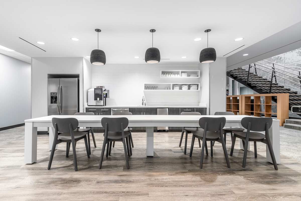 Deerfield Commons I Alpharetta Regus (IWG) Deerfield Commons I Alpharetta