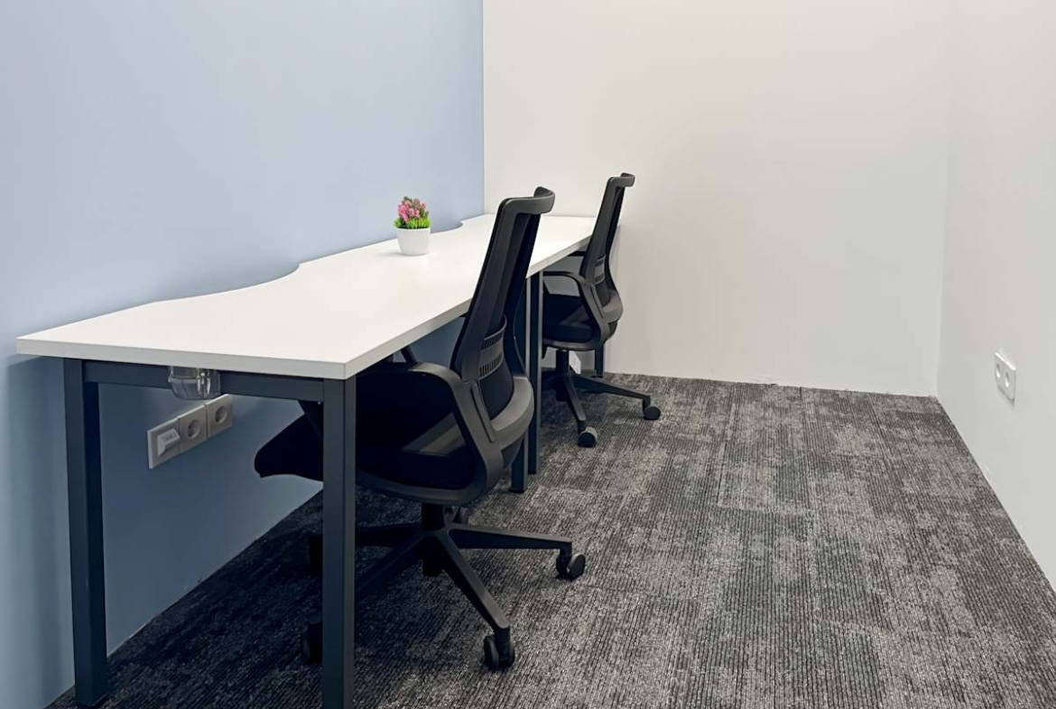 HQ (IWG) Delft Apartment Makassar