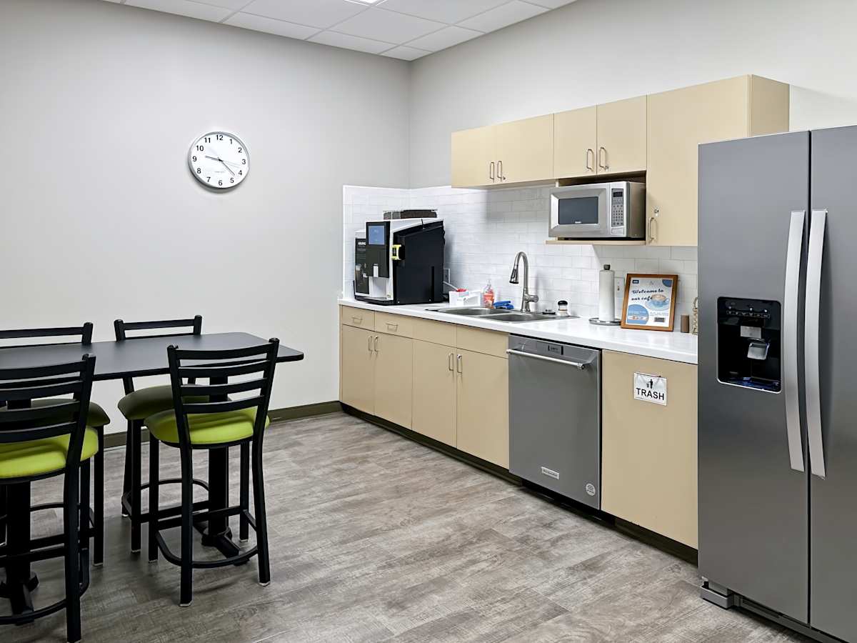 HQ (IWG) East Pointe 200 Middletown