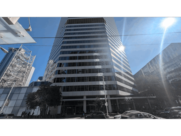 Regus (IWG) Eaton Centre Toronto