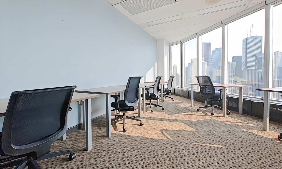 Regus (IWG) Eaton Centre Toronto