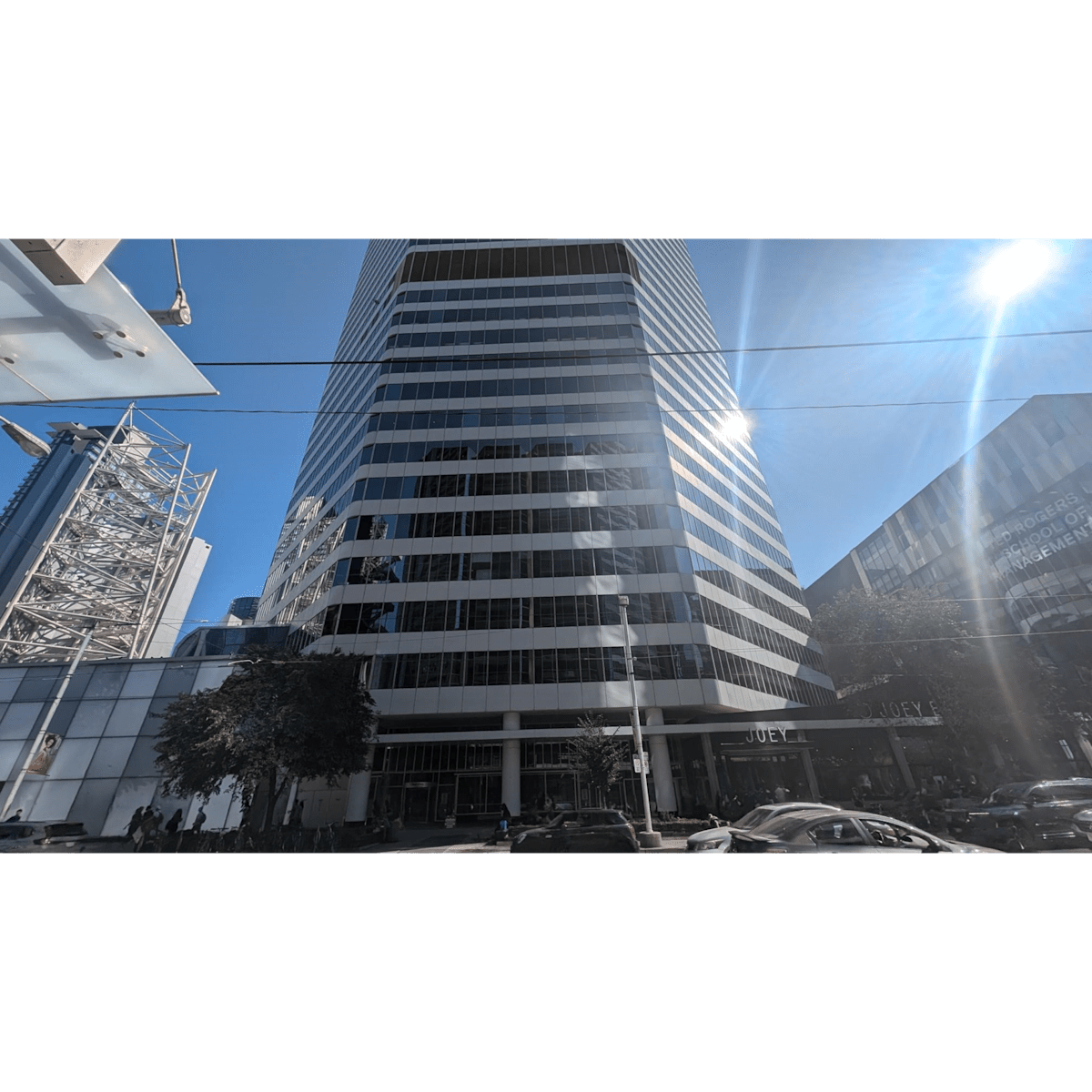 Regus (IWG) Eaton Centre Toronto