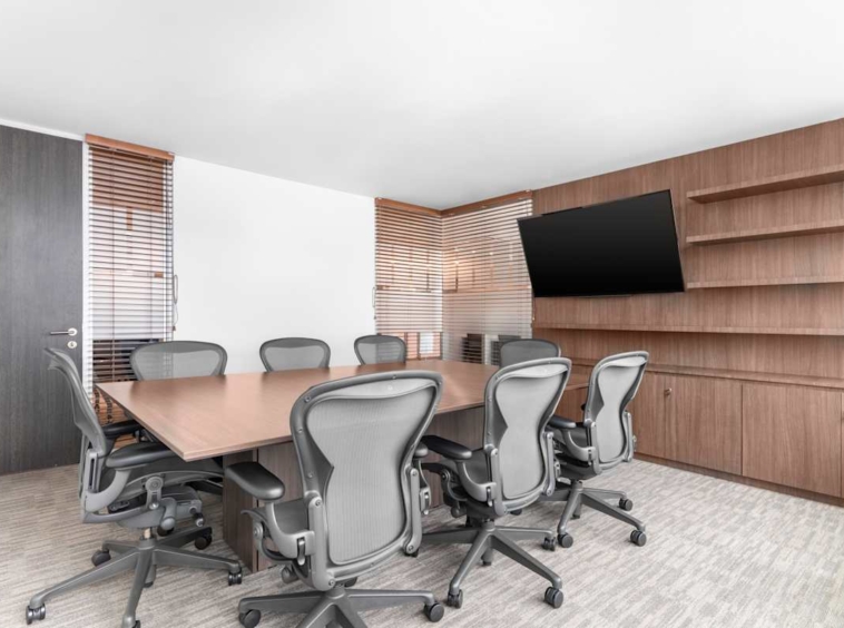 Regus (IWG) El Dorado International Airport Bogota