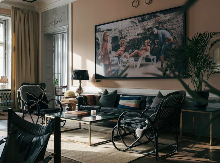 No 18 (IWG) El Globo Montevideo