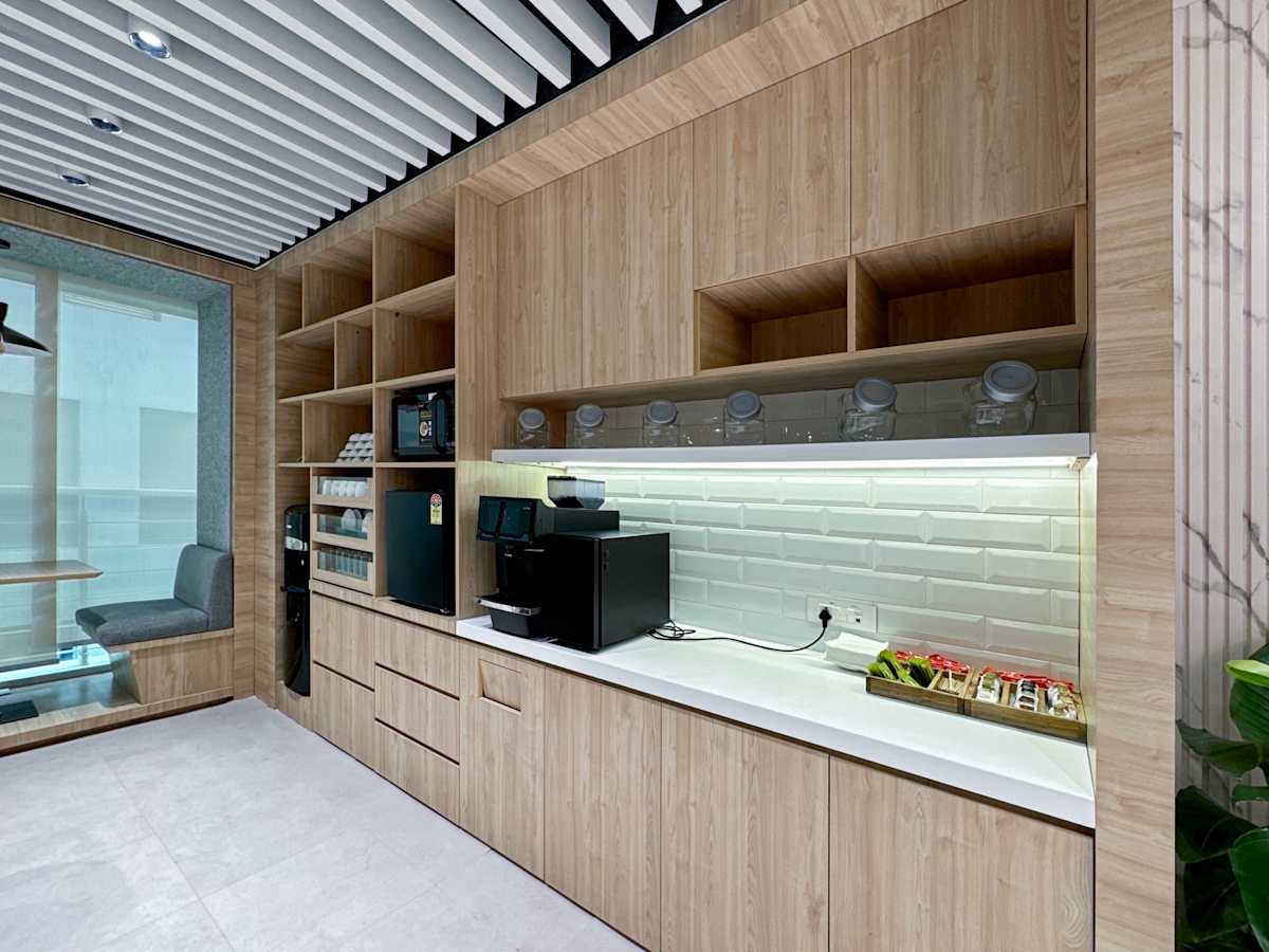 Regus (IWG) Elante Offices Chandigarh
