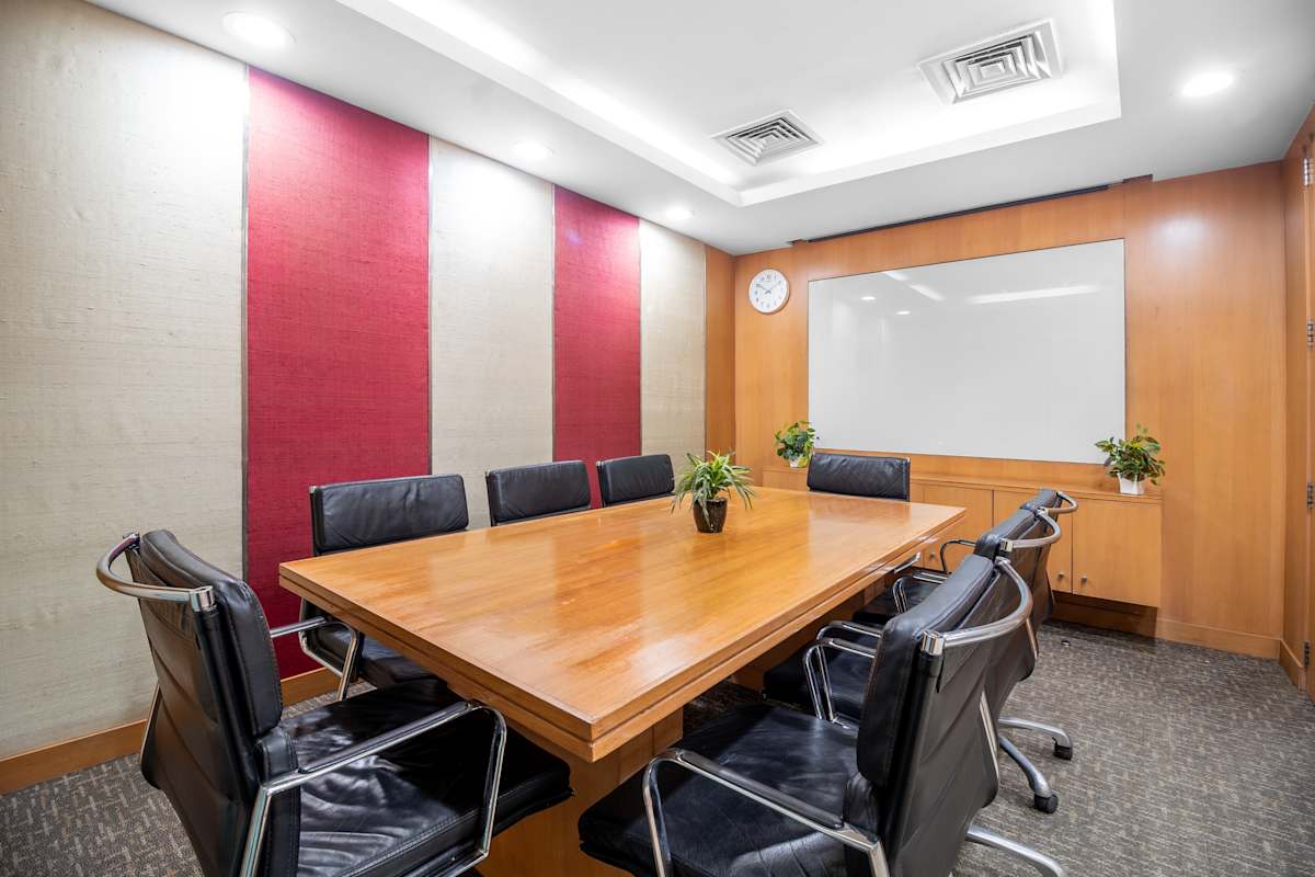 Regus (IWG) Elegance Tower Delhi New Delhi