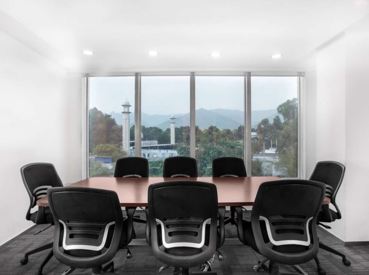 Regus (IWG) Emirates Tower Islamabad