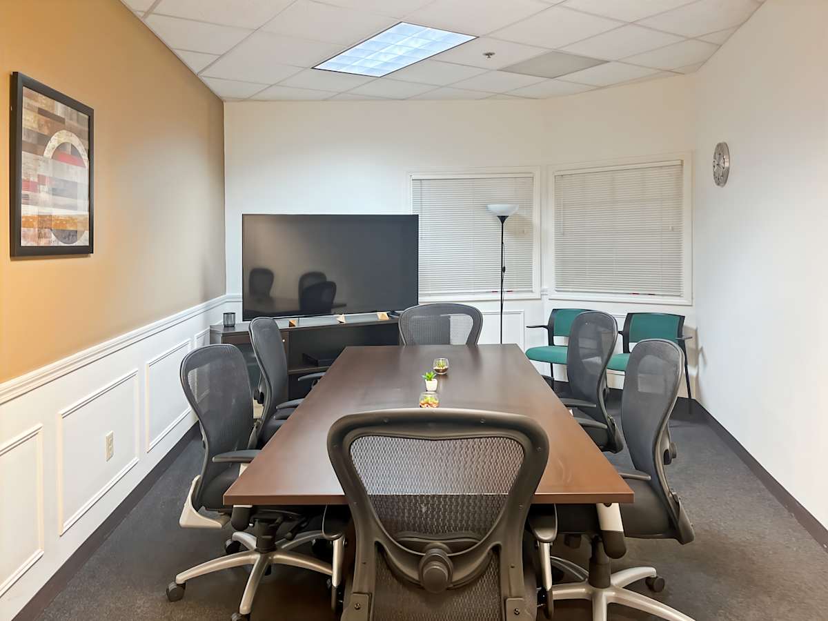 Regus (IWG) Energy Center Building New Orleans