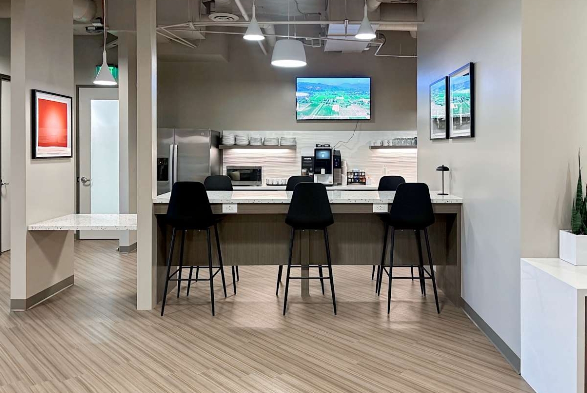 Regus (IWG) Enterprise Circle Temecula