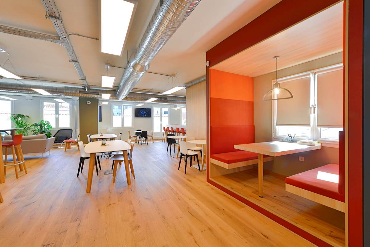 Spaces (IWG) Ermou 56 Athens
