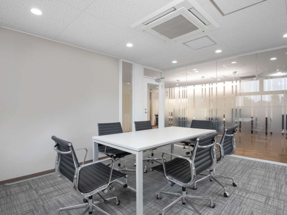 Open Office (IWG) Estage Osaki Building Tokyo
