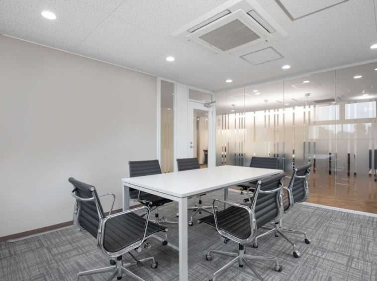 Open Office (IWG) Estage Osaki Building Tokyo