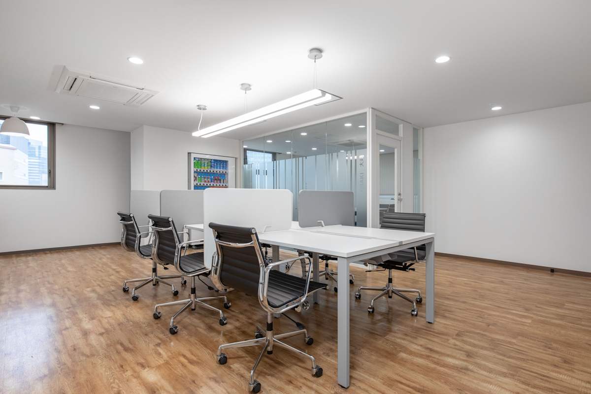 Open Office (IWG) Estage Osaki Building Tokyo