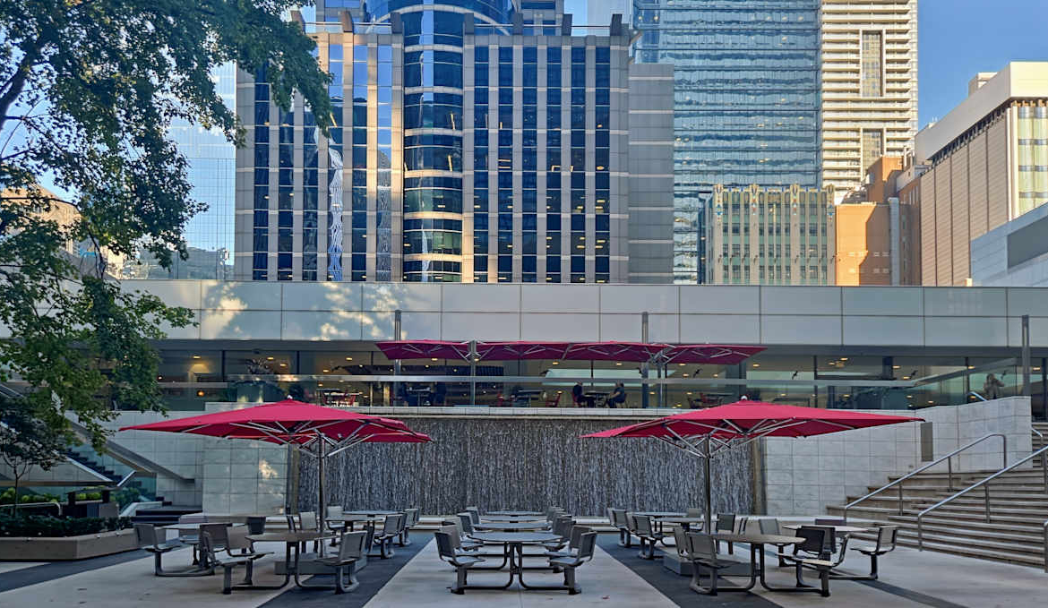 Regus (IWG) Exchange Tower Toronto