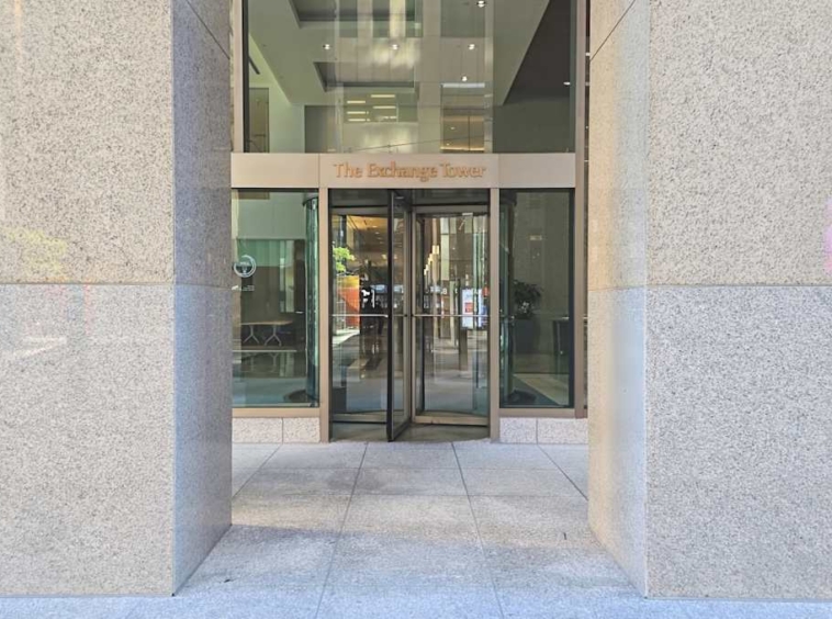 Regus (IWG) Exchange Tower Toronto