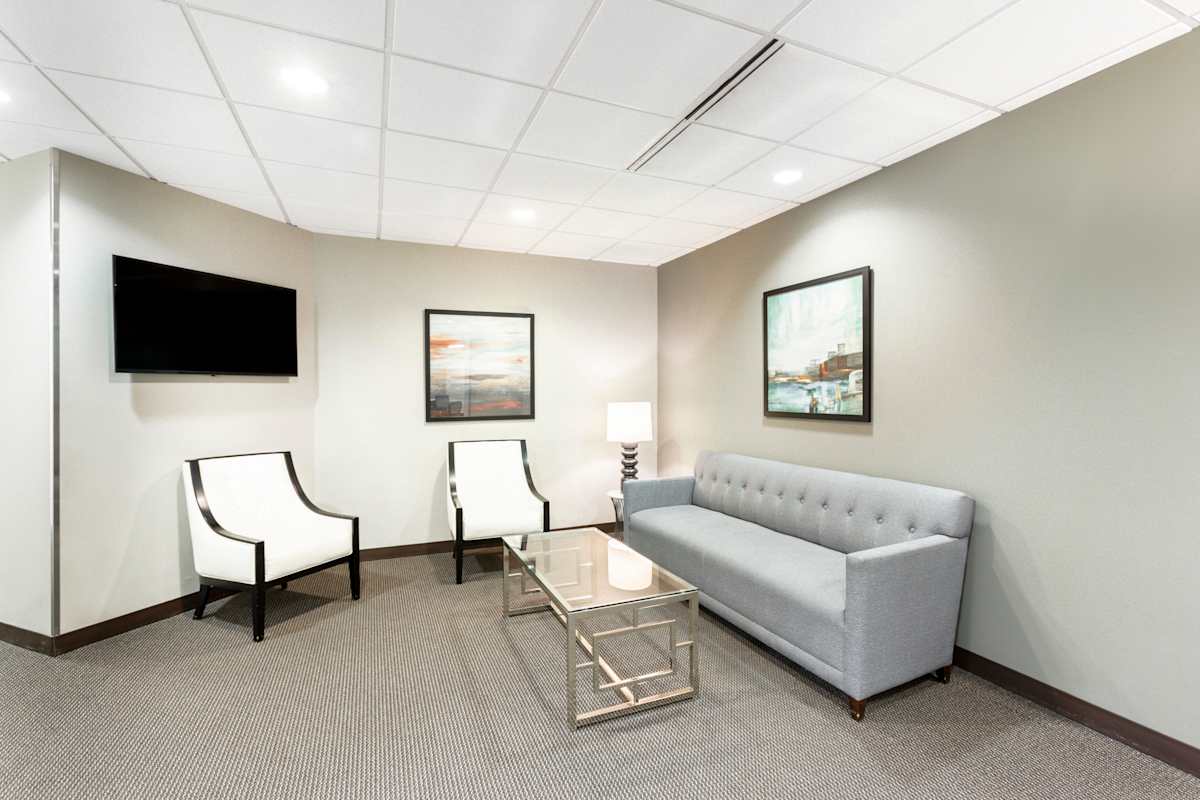 Regus (IWG) Executive Tower Tulsa