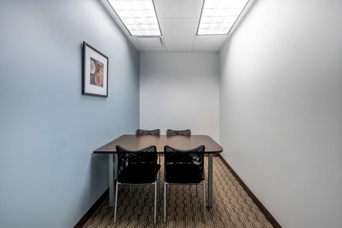 Regus (IWG) Executive Towers West Downers Grove