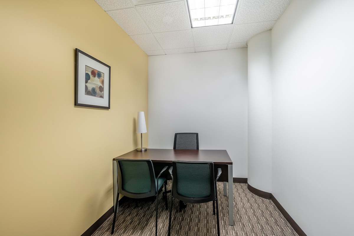 Regus (IWG) Executive Towers West Downers Grove