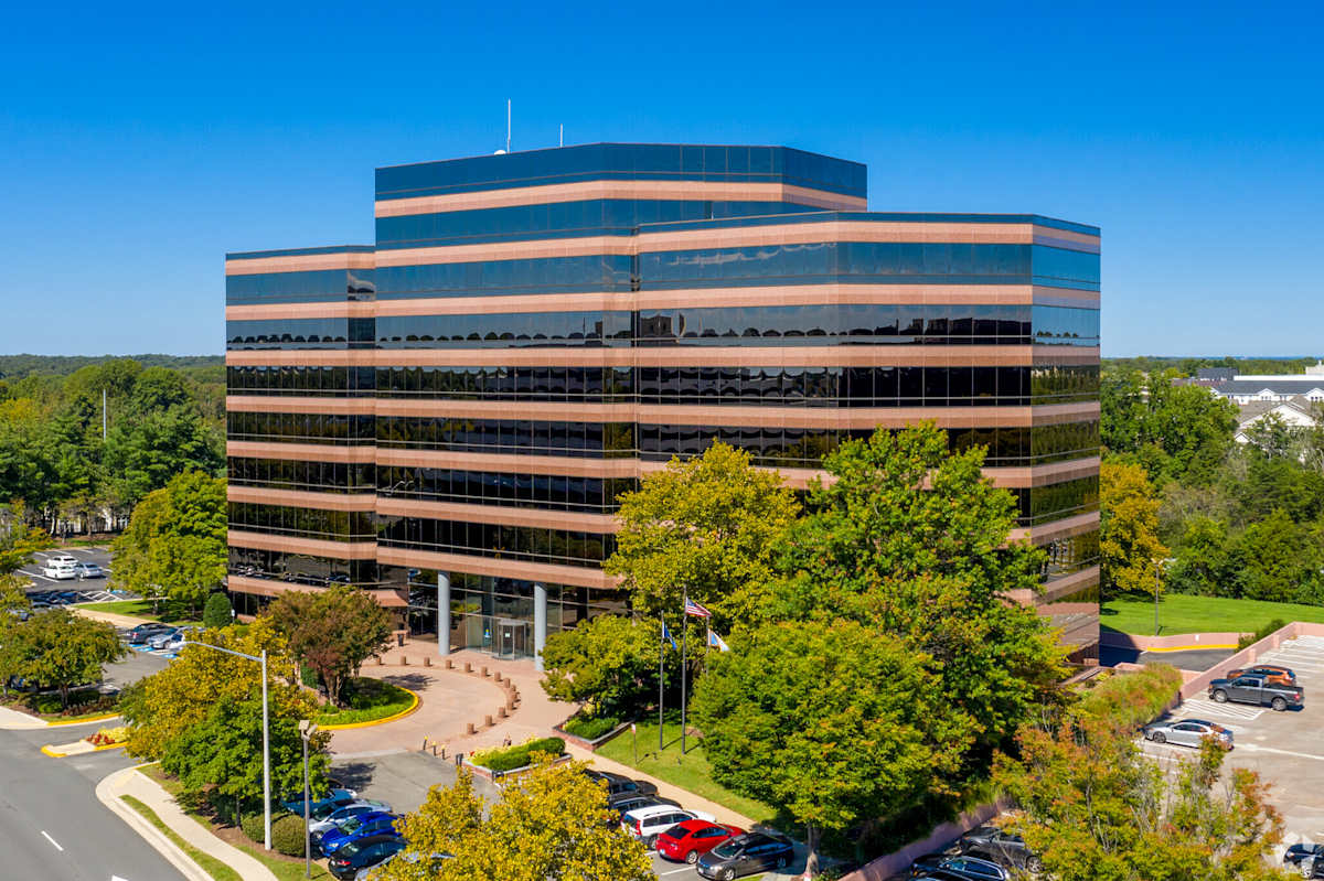 HQ (IWG) Fair Oaks Plaza Fairfax