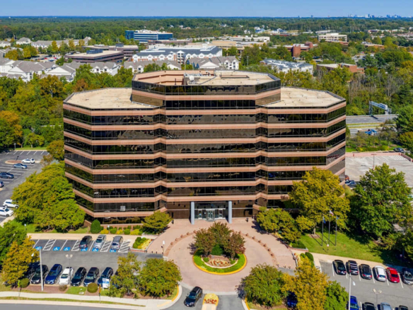 HQ (IWG) Fair Oaks Plaza Fairfax