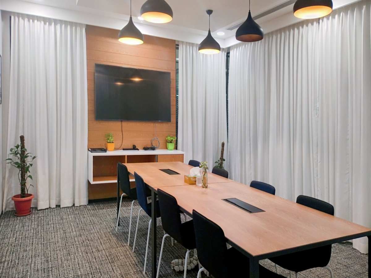 Spaces (IWG) Fairway Business Park Bangalore